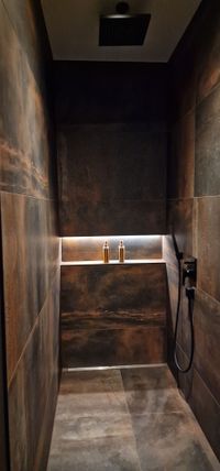 04a_Crystal_Dusche